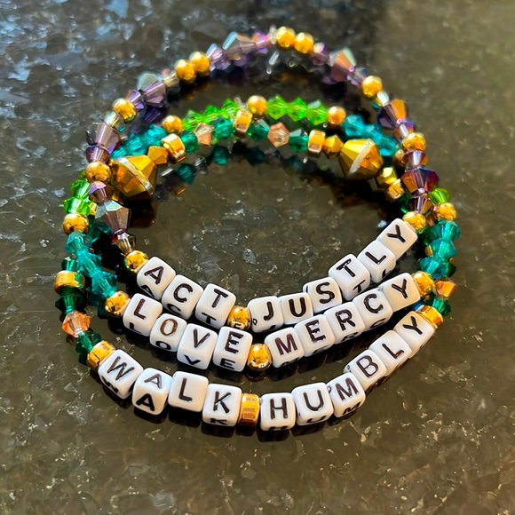 Beautiful Handmade Word Bracelets ACT JUSTLY LOVE MERCY WALK HUMBLY *set of 3* - Picture 2 of 7